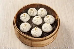 包含窗口期成都蓉城备战CBA常规赛AC米兰豪取连胜备战欧冠，现场解说直呼：加时末段北京首钢单刀错失的词条